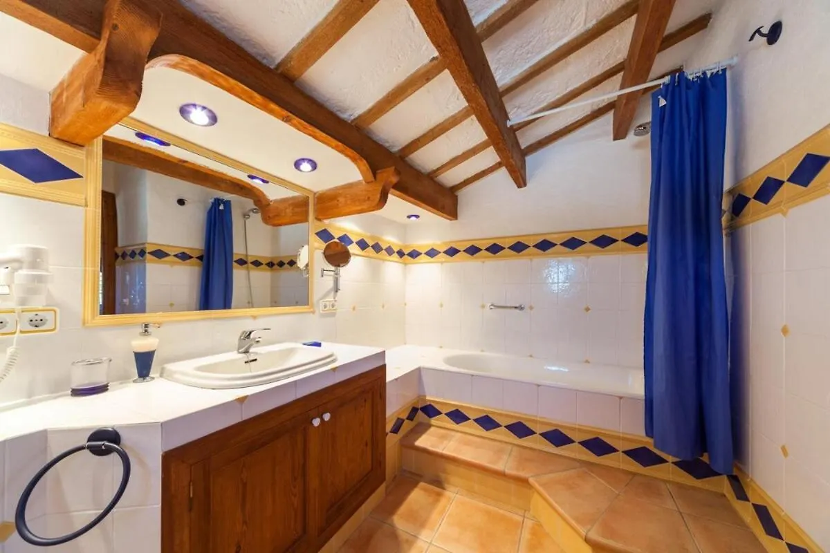 Finca Ses Cuarterades By Menorca Vacations Alaior Villa